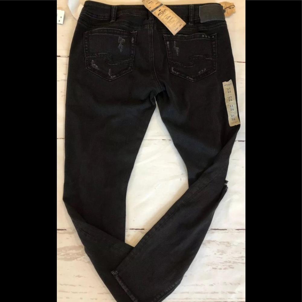 🆕 Silver Jeans Denim Fluid Distressed Black